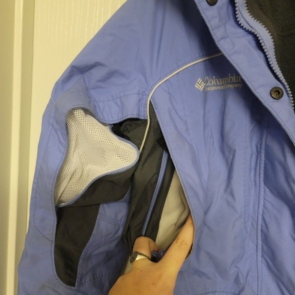 ~ Womens double layered full zip Columbia omni tech coat - Picture 2 of 11